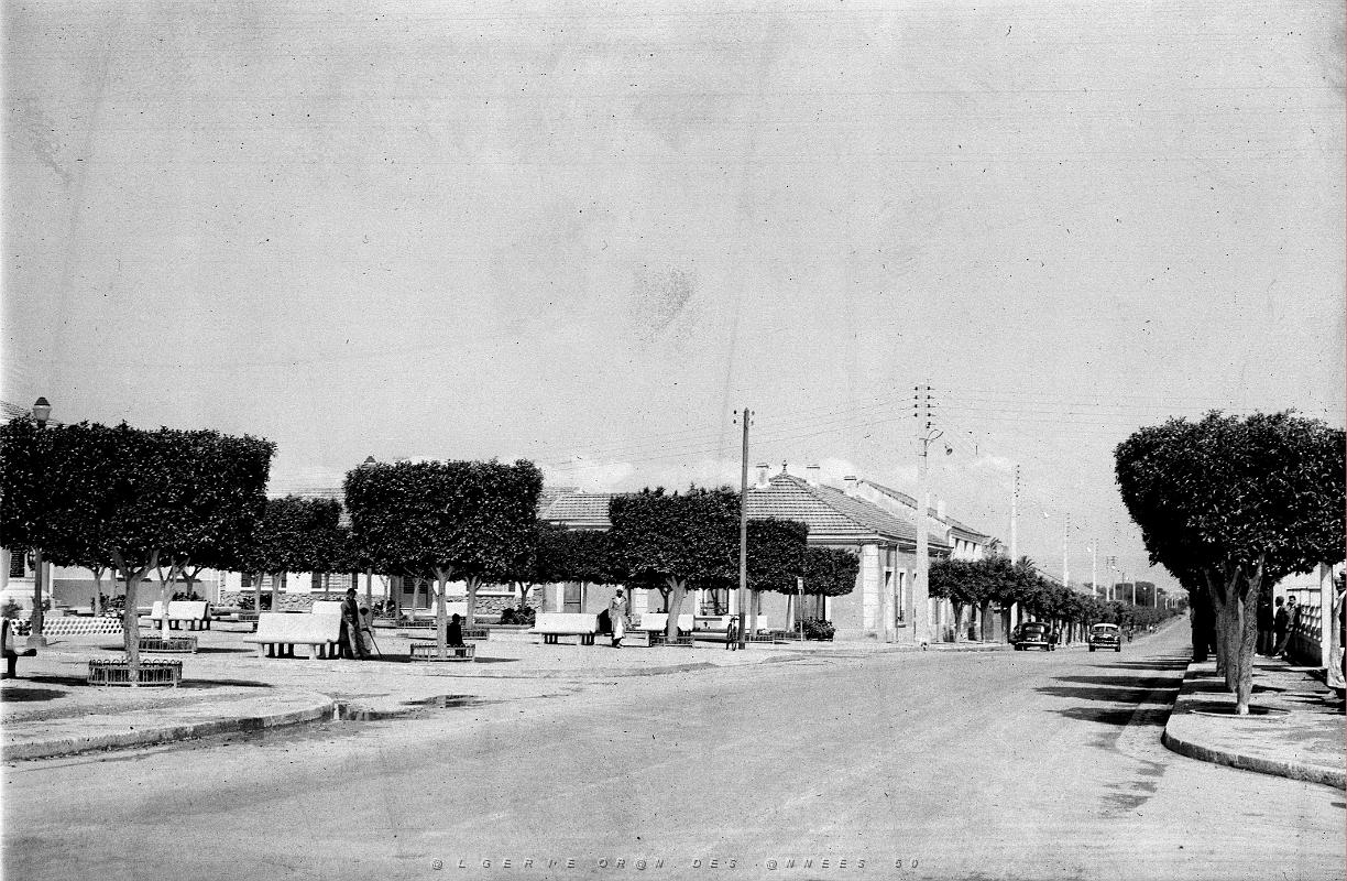 Valmy 500- Rue principale COLLECTION DES AMIS DE ND DE SANTA CRUZ.JPG